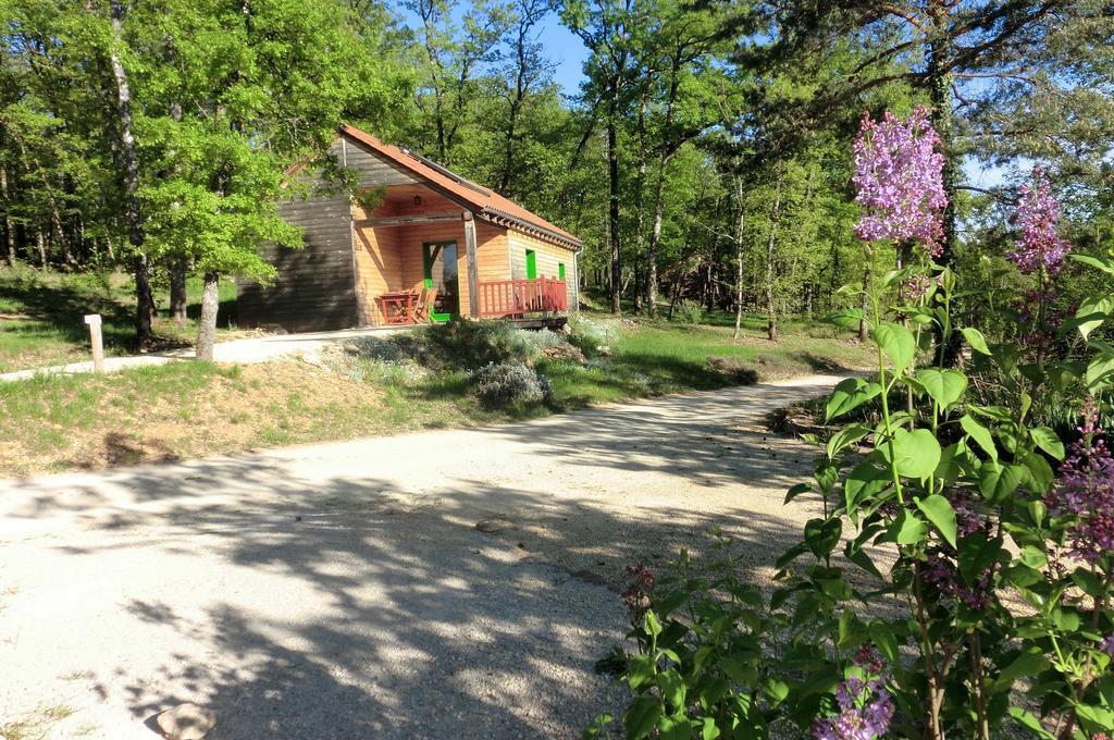 Le Village Enchanteur La Chapelle-Aubareil Exterior foto